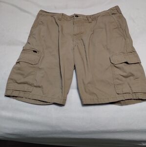 Eddie Bauer Cargo shorts